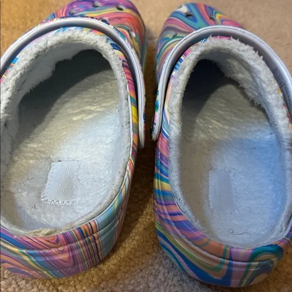 Crocs Rainbow Tie Dye Lined M6/W8 - Picture 2 of 6